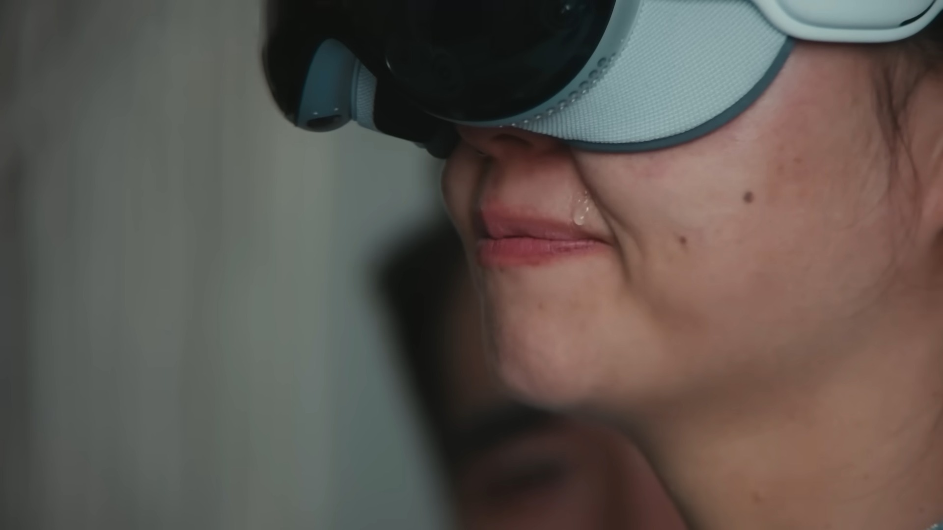 蘋果Vision Pro獻給母親節：重溫「被偷走」的時光，科技讓感動「身歷其境」 - 電腦王阿達