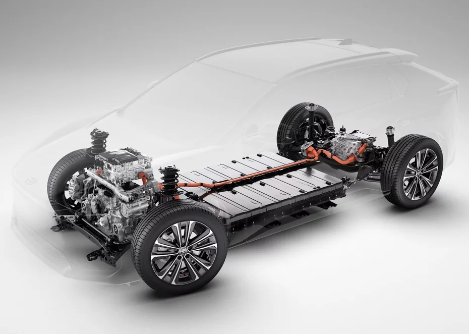 TOYOTA 將在2027年推出固態電池車款，續航超過1200公里、10分鐘充飽與30年壽命 - 電腦王阿達