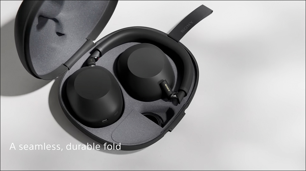Sony WH-1000XM6 正式登場！摺疊設計回歸、降噪更猛，也支援邊充電邊聽了 - 電腦王阿達