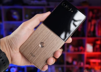 Motorola razr 60 ULTRA 開箱評測：潮流品味與AI科技的完美結合