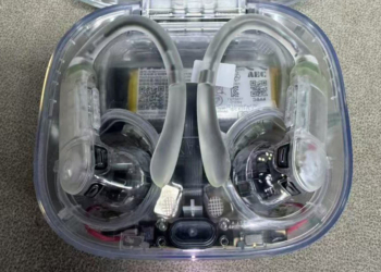 全透明 Beats Powerbeats Pro 2 耳機曝光！科技感滿分，期待它量產嗎？