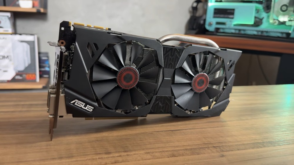 國外玩家將 GeForce GTX 970 的記憶體改裝提升一倍，遊戲效能最高提升 40% - 電腦王阿達