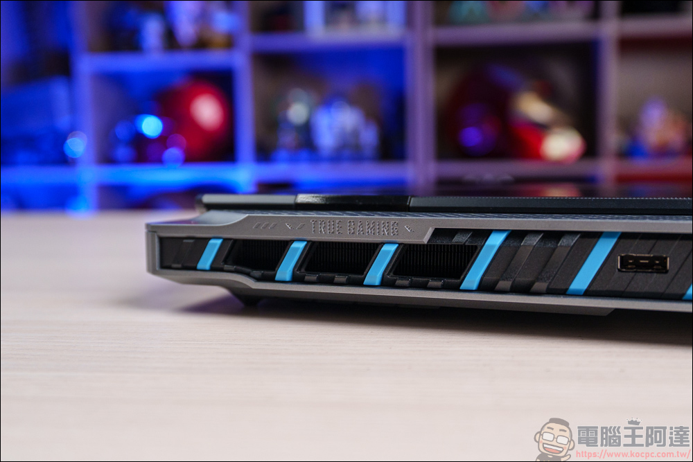 AI 應用、遊戲、剪輯地表最強RTX 5090筆電！MSI Titan 18 HX AI 旗艦電競筆電開箱 - 電腦王阿達