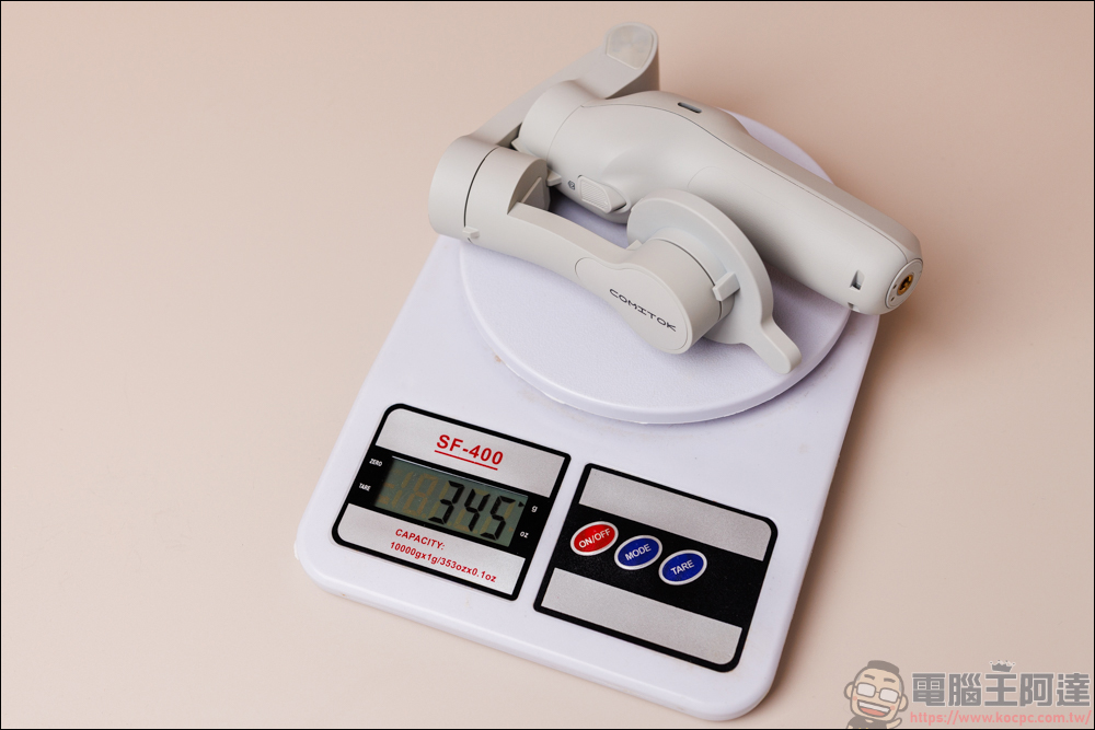 COMITOK MOGO 手機穩定器開箱動手玩｜與 Apple DockKit 連動，讓穩定器成為你的隨行攝影師！ - 電腦王阿達