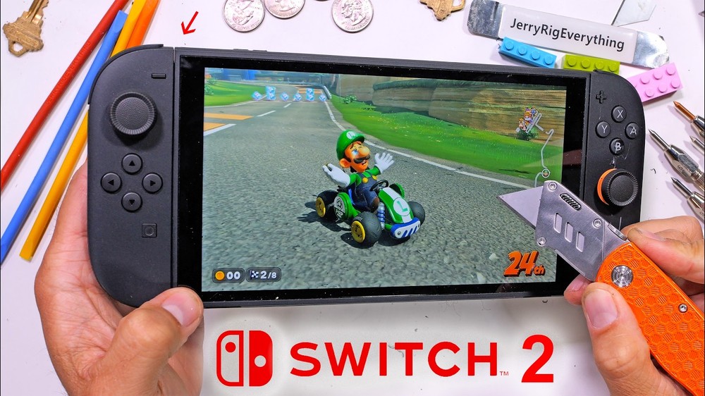 Nintendo Switch 2 暴力測試來了！螢幕容易刮傷、Joy-Con 大力扯掉也不會損壞 - 電腦王阿達