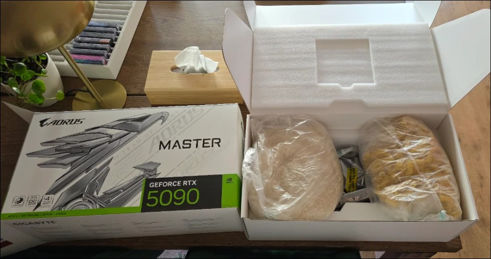 網購顯卡要小心！國外玩家在亞馬遜購買RTX 5090竟收到大米與麵包 - 電腦王阿達