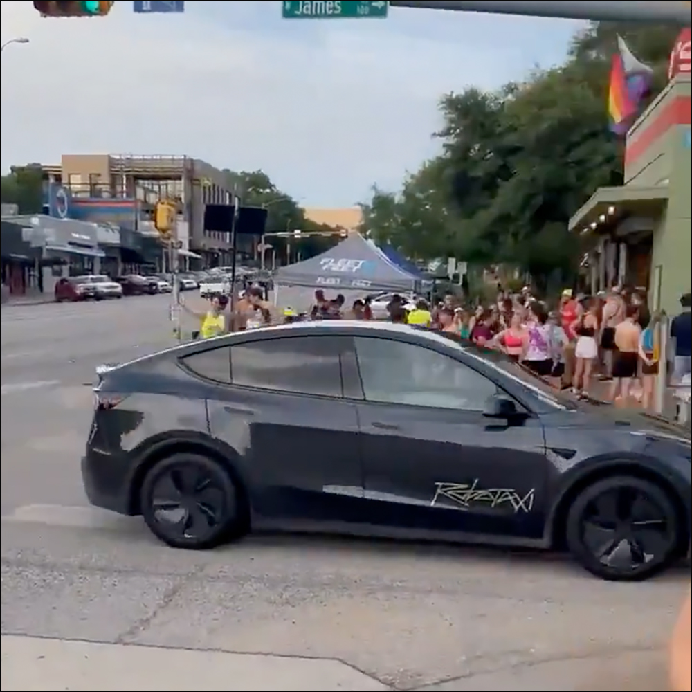 Tesla Robotaxi