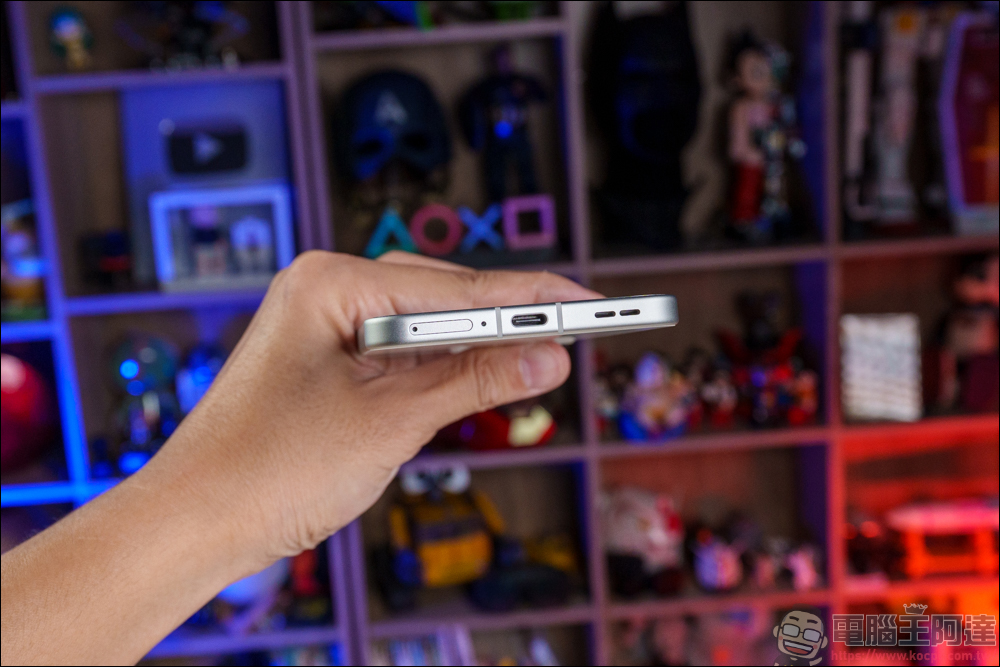 OPPO Reno14 Pro 開箱：5000萬畫素四鏡頭 + AI 影像黑科技，續航實力全面升級 - 電腦王阿達