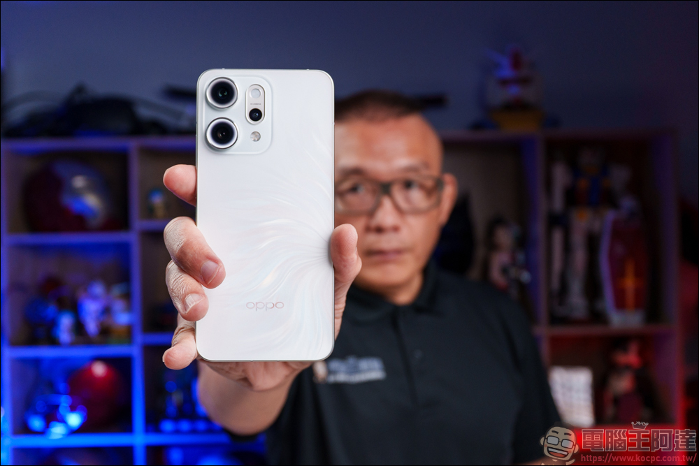 OPPO Reno14 Pro 開箱：5000萬畫素四鏡頭 + AI 影像黑科技，續航實力全面升級 - 電腦王阿達
