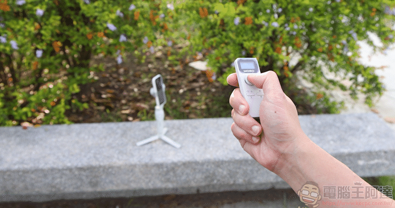 COMITOK MOGO 手機穩定器開箱動手玩｜與 Apple DockKit 連動，讓穩定器成為你的隨行攝影師！ - 電腦王阿達