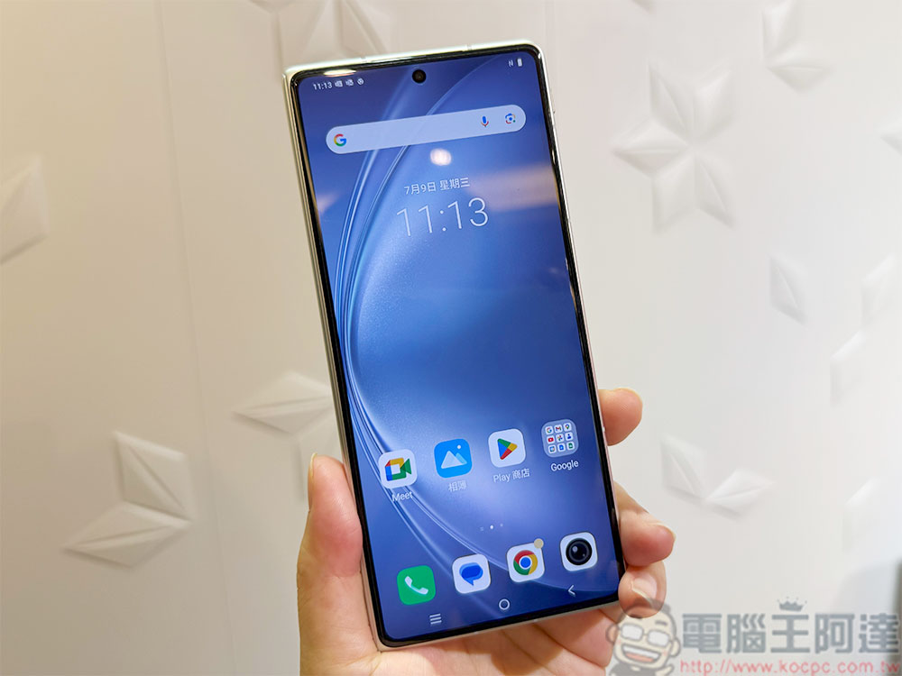 vivo X Fold5 更輕、更強、更持久，徹底顛覆摺疊印象 - 電腦王阿達