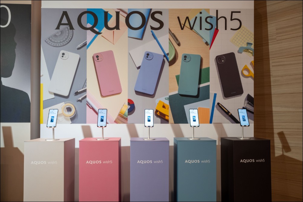 夏普推出2025夏季雙機：AQUOS R10輕旗艦與AQUOS wish5生活防護新機 - 電腦王阿達