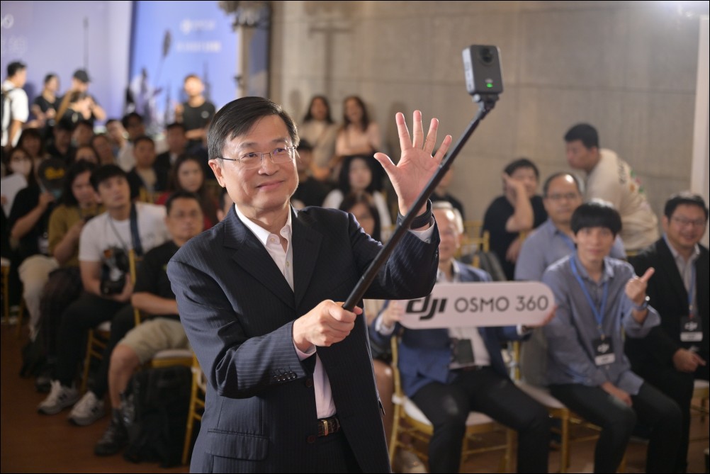 DJI 正式在台推出全新 8K 全景相機旗艦 DJI Osmo 360 - 電腦王阿達