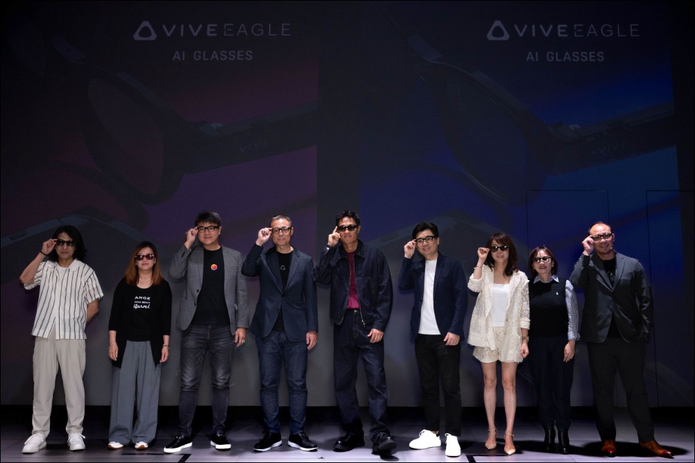 台灣AI智慧穿戴新時代：台灣大哥大攜手 HTC，VIVE Eagle AI眼鏡指定資費零元帶回家 - 電腦王阿達