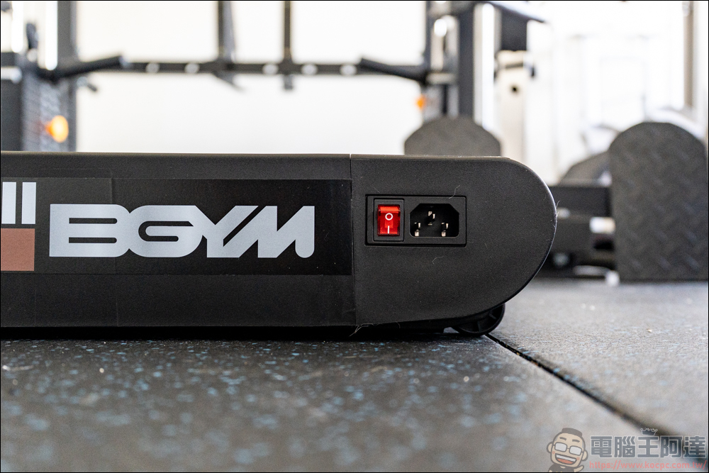 小空間也能爬坡健身：BGYM DD03超慢跑律動走步機PRO-登山者 開箱實測 - 電腦王阿達