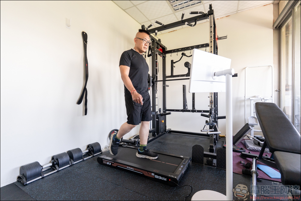 小空間也能爬坡健身：BGYM DD03超慢跑律動走步機PRO-登山者 開箱實測 - 電腦王阿達