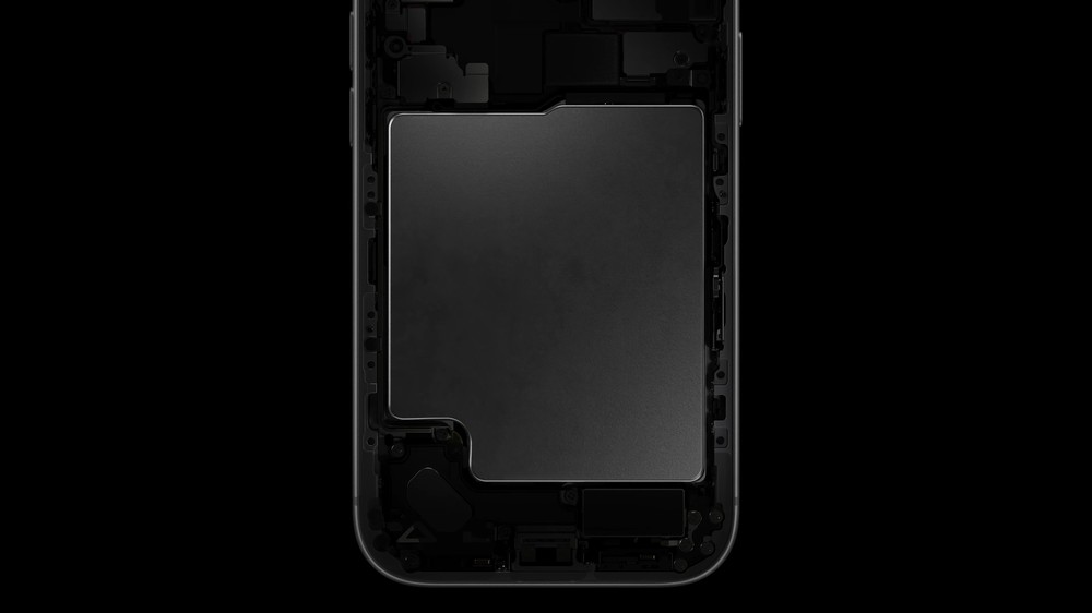 最強 iPhone 17 Pro 和 iPhone 17 Pro Max 正式推出！全新外觀和散熱設計、配備史上最大電池、三顆 48MP 相機 - 電腦王阿達