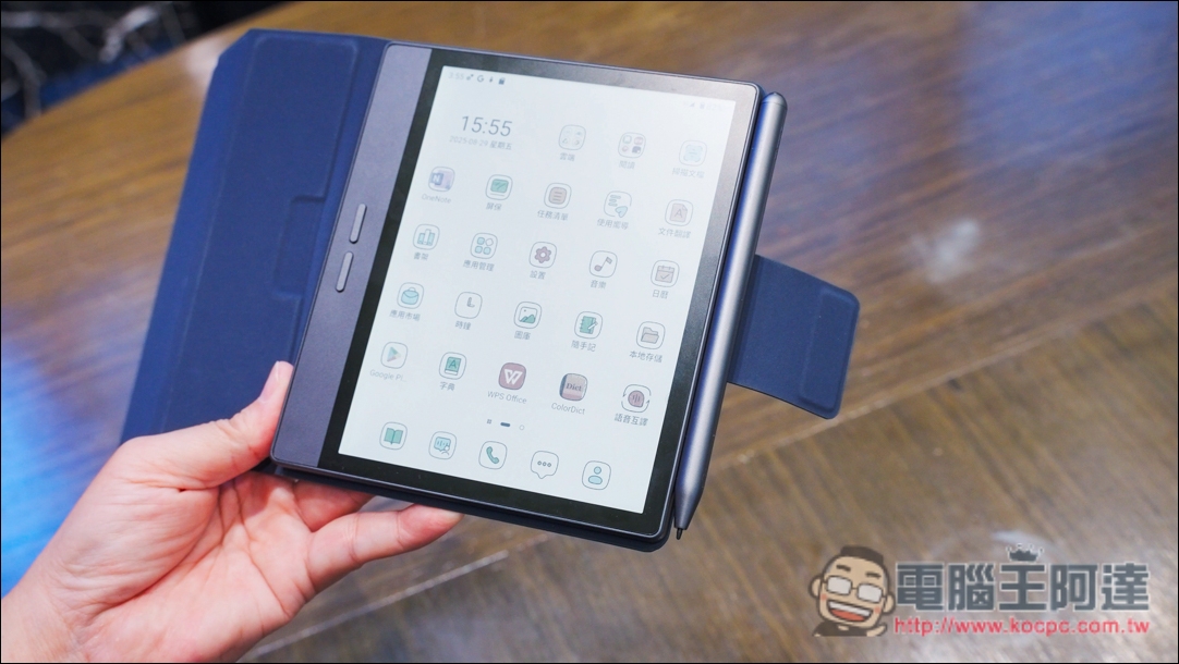 讀電子書、行動上網、AI轉錄逐字稿、翻譯、摘要重點全搞定！Bigme 7吋彩色E-ink 電子閱讀器 (B7國際版)開箱 - 電腦王阿達