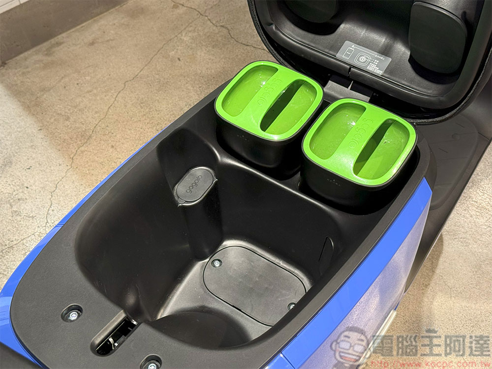 二輪入門超規首選 Gogoro EZZY 500 正式登場，限時早鳥購車現折 4,000 元 - 電腦王阿達