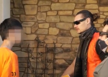 美國 YouTuber 協助檢調破獲中國籍跨國詐騙集團，涉案金額高達6500萬美金