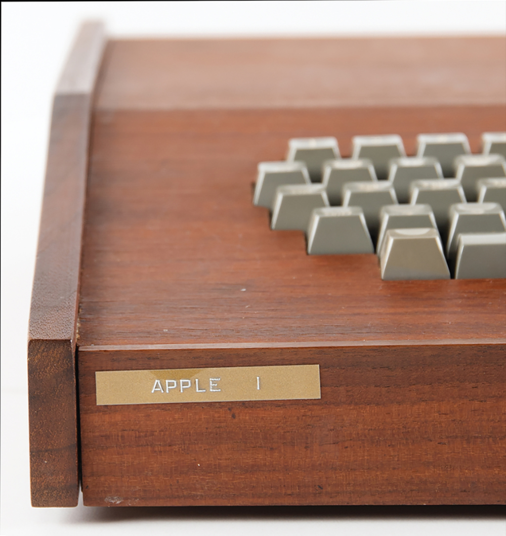Apple-1