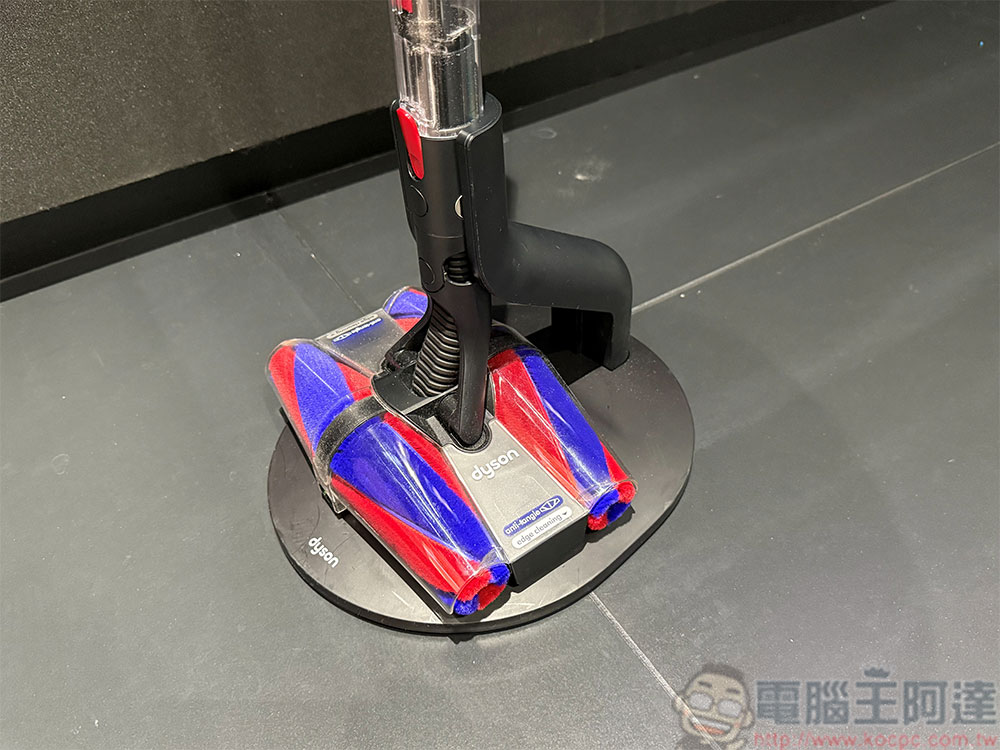 鉛筆吸塵器 Dyson PencilVac Fluffycones 在台推出，不到 1 公斤極輕盈、超靈巧 - 電腦王阿達