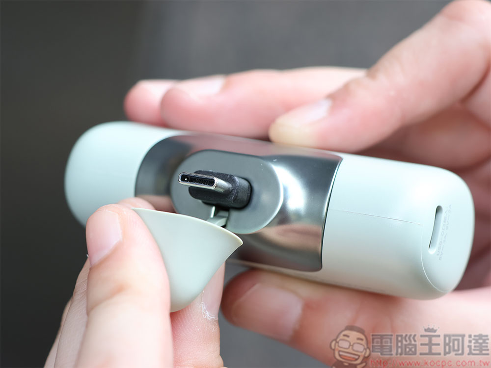 iWALK 第六代口袋行動電源開箱動手玩：輕巧、快充、好安心 - 電腦王阿達