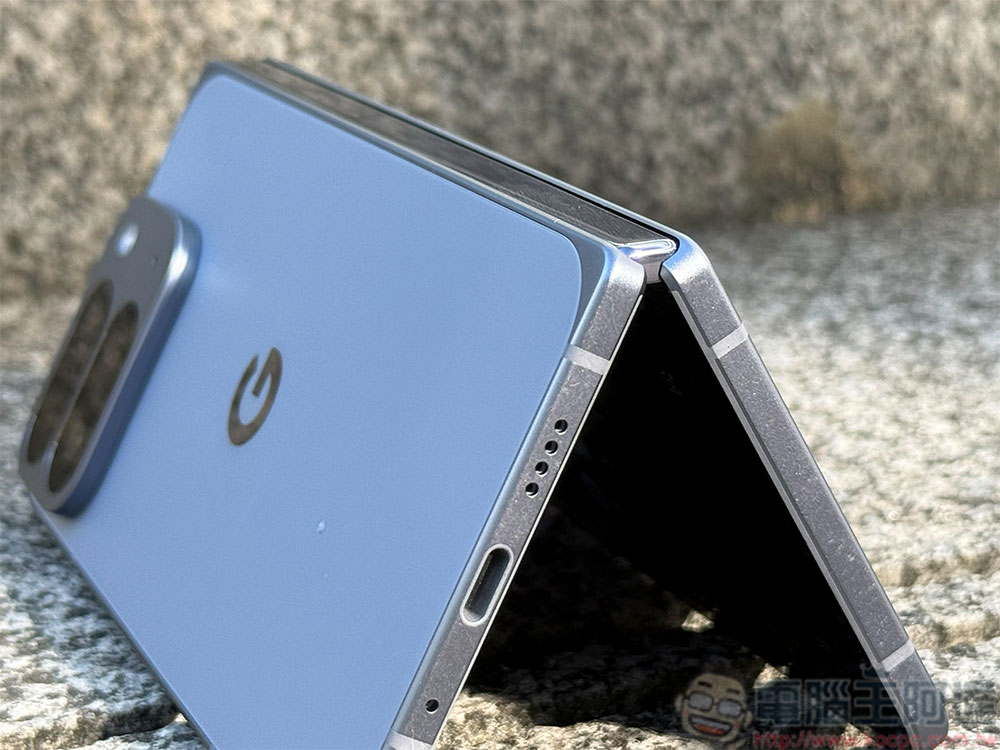 多工好幫手！Google Pixel 10 Pro Fold 快速開箱實測、實拍 - 電腦王阿達