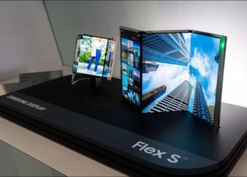 三星首款三摺疊智慧型手機 Galaxy Z TriFold 專利文件曝光，將搭載三顆電池