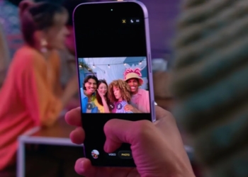 Google、pCloud 等雲端終於也能背景自動備份照片！iOS 26.1 被發現悄悄開放這項功能