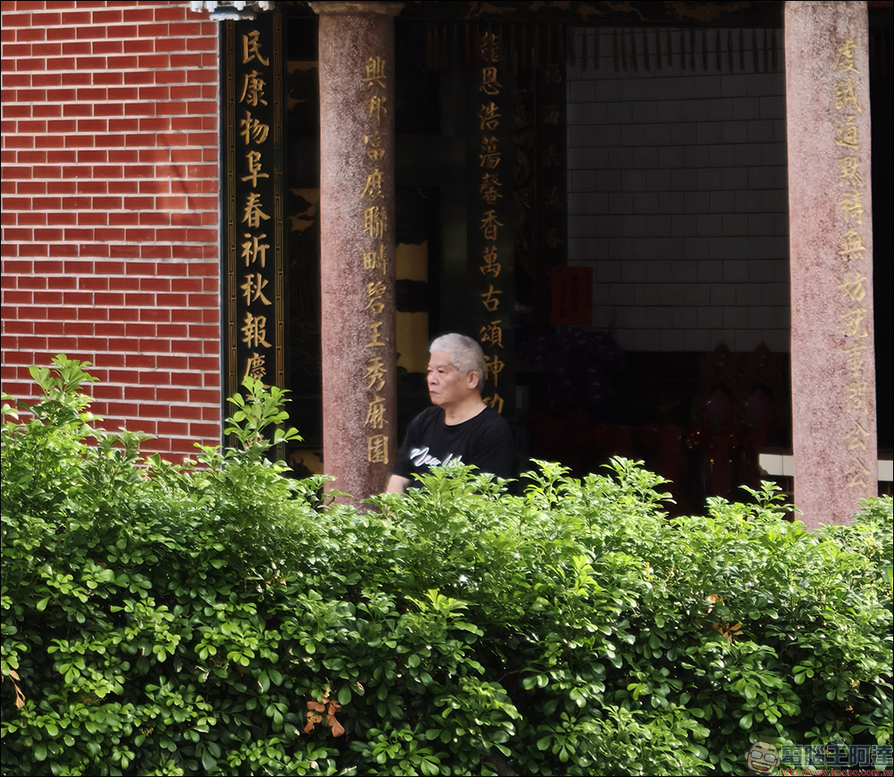 OPPO Find X9 Pro 開箱評測｜2 億哈蘇長焦、原色真彩鏡頭登場！年度影像旗艦的質感與實力全面升級 - 電腦王阿達