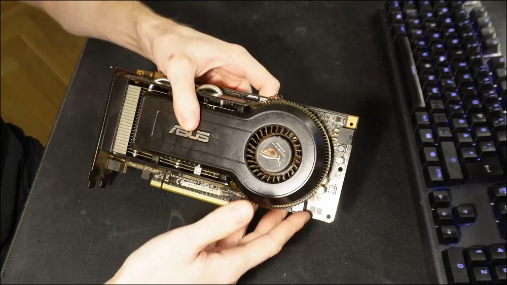 二手菸吸好吸滿的ROG 9800GT MATRIX顯卡，來看看國外 YouTuber 如何處置 - 電腦王阿達