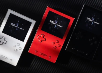 AYANEO Pocket VERT 亮相：復古掌機玩家期待已久的直式精品終於登場