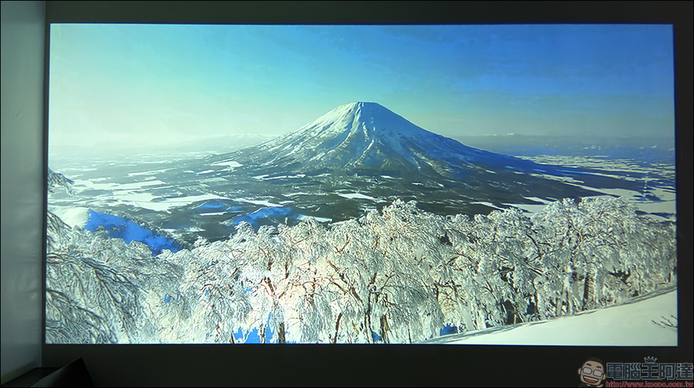 Warpple LA5 開箱評測：真 1080P 短焦雲台，掌上級智慧劇院的新體驗！ - 電腦王阿達