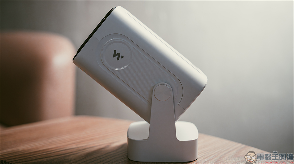 Warpple LA5 開箱評測：真 1080P 短焦雲台，掌上級智慧劇院的新體驗！ - 電腦王阿達