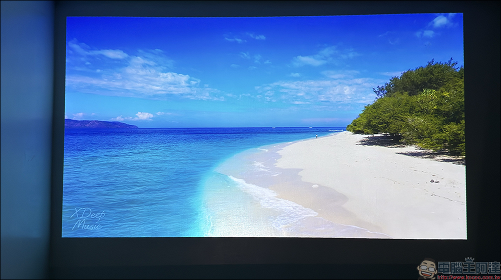 OVO U11 智慧投影機開箱:影視、遊戲、唱歌三合一的「小天王行動劇院」 - 電腦王阿達 OVO U11 智慧投影機開箱:影視、遊戲、唱歌三合一的「小天王行動劇院」 - 電腦王阿達