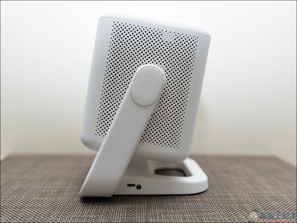 OVO U11 智慧投影機開箱:影視、遊戲、唱歌三合一的「小天王行動劇院」 - 電腦王阿達 OVO U11 智慧投影機開箱:影視、遊戲、唱歌三合一的「小天王行動劇院」 - 電腦王阿達