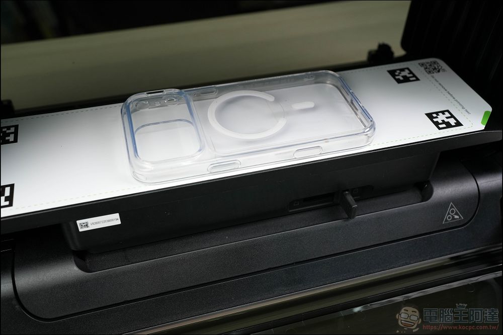 手作創業神機!eufyMake E1 3D 紋理 UV 印刷機開箱:不到 6 萬入手,讓個人工作室也能接客製化大單! - 電腦王阿達 手作創業神機!eufyMake E1 3D 紋理 UV 印刷機開箱:不到 6 萬入手,讓個人工作室也能接客製化大單! - 電腦王阿達