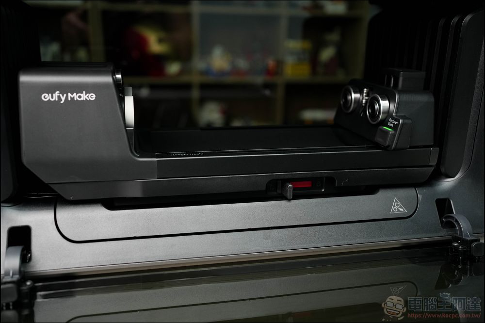 手作創業神機!eufyMake E1 3D 紋理 UV 印刷機開箱:不到 6 萬入手,讓個人工作室也能接客製化大單! - 電腦王阿達 手作創業神機!eufyMake E1 3D 紋理 UV 印刷機開箱:不到 6 萬入手,讓個人工作室也能接客製化大單! - 電腦王阿達