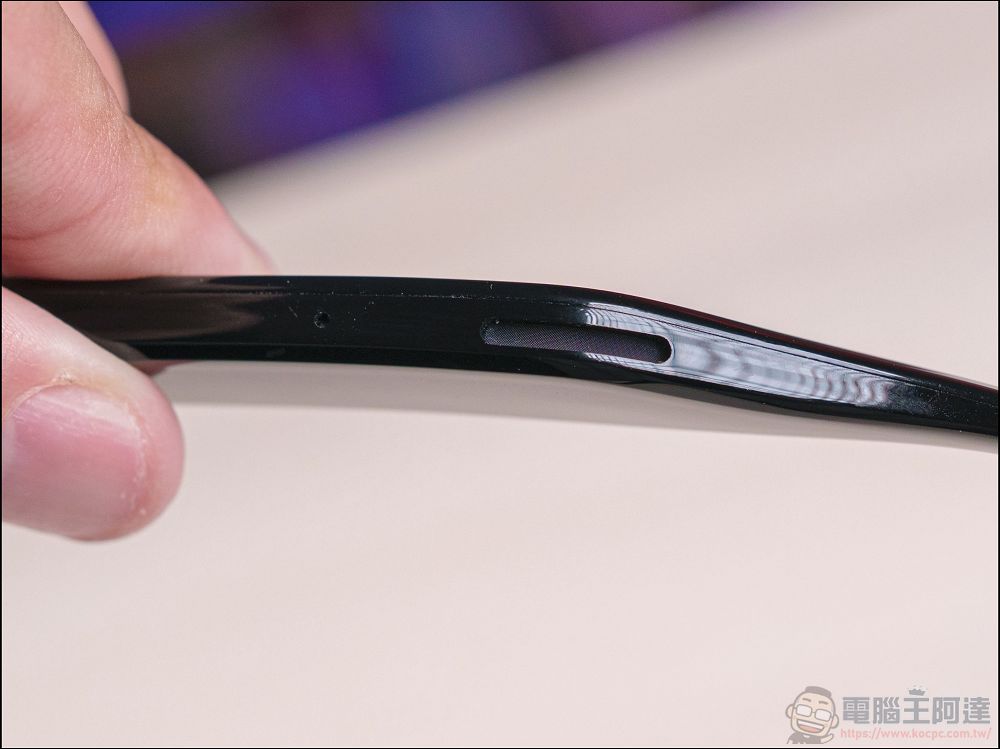 超好用!Rokid Glasses樂奇AI智慧眼鏡:AR 導航、即時翻譯、直橫拍 Vlog 全搞定 - 電腦王阿達 超好用!Rokid Glasses樂奇AI智慧眼鏡:AR 導航、即時翻譯、直橫拍 Vlog 全搞定 - 電腦王阿達