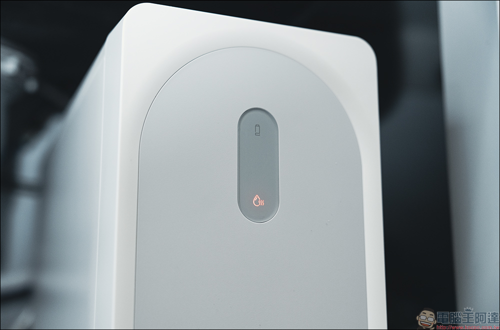 Aqua-Pure™ HPURE-18P 淨熱一體觸控式熱飲機開箱評測|一機搞定淨水、熱水、即飲需求,重新定義現代家庭的喝水體驗 - 電腦王阿達 Aqua-Pure™ HPURE-18P 淨熱一體觸控式熱飲機開箱評測|一機搞定淨水、熱水、即飲需求,重新定義現代家庭的喝水體驗 - 電腦王阿達