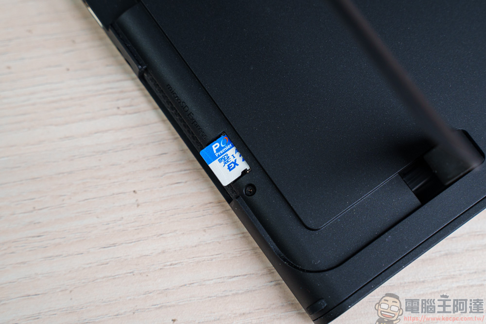 SanDisk、三星都輸了!Powin microSD Express 高速記憶卡評測:讀寫速度讀寫飆破 900MB/s,Switch 2 神隊友 - 電腦王阿達 SanDisk、三星都輸了!Powin microSD Express 高速記憶卡評測:讀寫速度讀寫飆破 900MB/s,Switch 2 神隊友 - 電腦王阿達