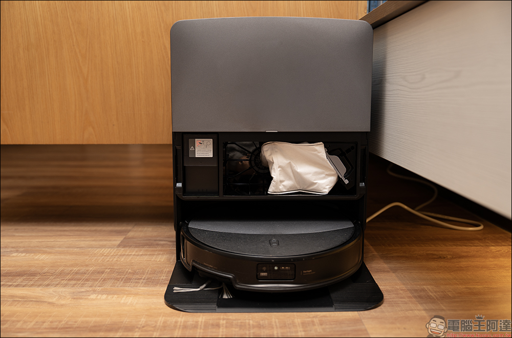 石頭科技 Saros 20 掃拖機器人開箱評測|門檻能過、床底能進,清潔流程一次到位的 2026 旗艦之作 - 電腦王阿達 石頭科技 Saros 20 掃拖機器人開箱評測|門檻能過、床底能進,清潔流程一次到位的 2026 旗艦之作 - 電腦王阿達