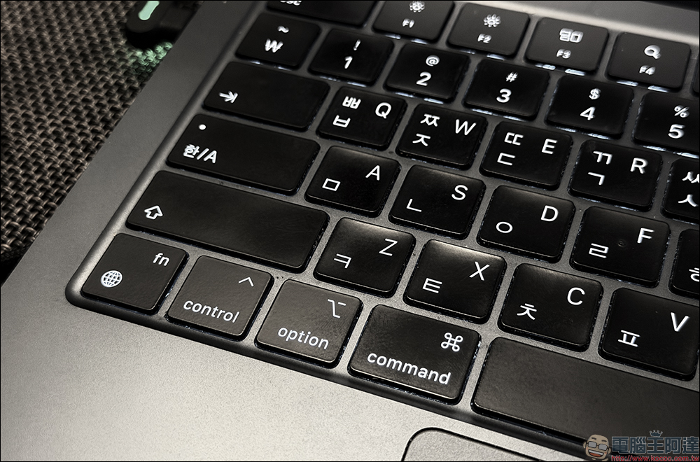 Mac 滑起來不順?教你強制開啟 Safari 120Hz 真正流暢模式 - 電腦王阿達 Mac 滑起來不順?教你強制開啟 Safari 120Hz 真正流暢模式 - 電腦王阿達