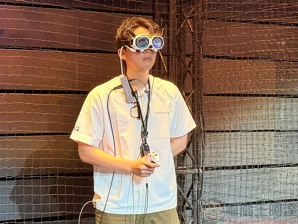 8K 全景空拍機 Antigravity A1 登台,輕巧機身、沉浸式眼鏡重新定義飛行創作體驗 - 電腦王阿達 8K 全景空拍機 Antigravity A1 登台,輕巧機身、沉浸式眼鏡重新定義飛行創作體驗 - 電腦王阿達