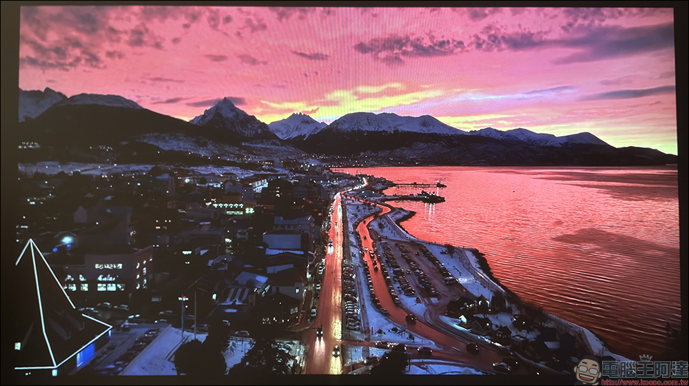 Warpple LA8 智慧投影機開箱:1200 ANSI 流明+短焦雲台+Google TV,在家打造高端輕劇院 - 電腦王阿達 Warpple LA8 智慧投影機開箱:1200 ANSI 流明+短焦雲台+Google TV,在家打造高端輕劇院 - 電腦王阿達