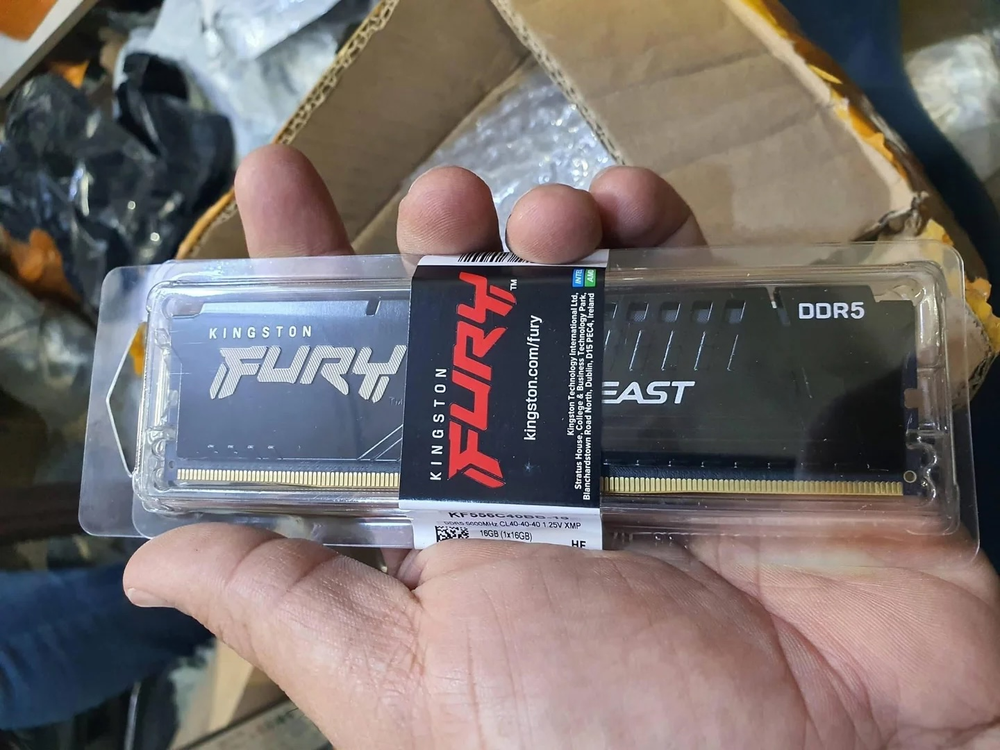 運氣爆棚!網友花 100 美元撿到 40 條 DDR5 RAM,總價超過 20 萬台幣 - 電腦王阿達 運氣爆棚!網友花 100 美元撿到 40 條 DDR5 RAM,總價超過 20 萬台幣 - 電腦王阿達