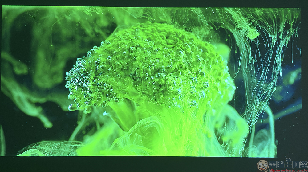 soundcore Nebula P1 投影機開箱|全球首創分離式喇叭,真正把行動電影院帶著走 - 電腦王阿達 soundcore Nebula P1 投影機開箱|全球首創分離式喇叭,真正把行動電影院帶著走 - 電腦王阿達