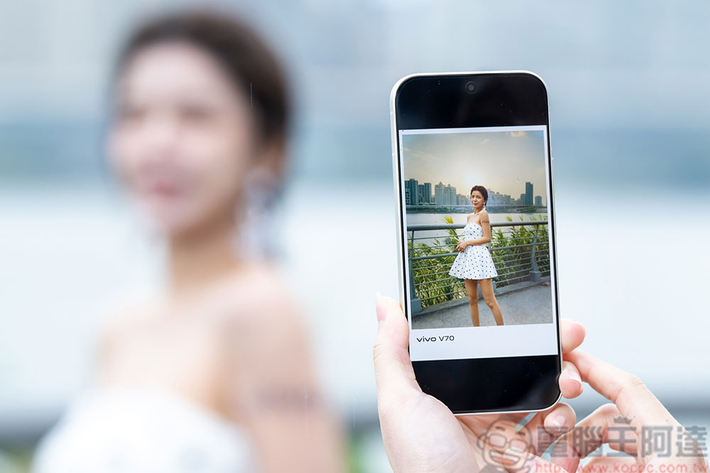 人像旗艦 vivo V70 系列攜手泡泡瑪特時尚變身,挑戰同級最強 - 電腦王阿達 人像旗艦 vivo V70 系列攜手泡泡瑪特時尚變身,挑戰同級最強 - 電腦王阿達