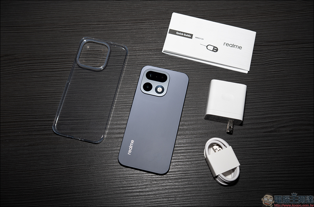 realme 16 Pro 開箱評測｜2億畫素全焦段人像超懂拍，7000mAh 超大電池玩一天還有一半電 - 電腦王阿達